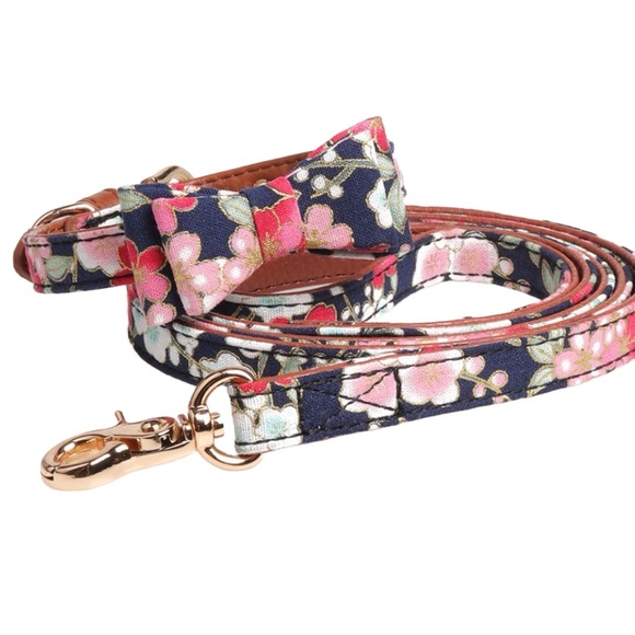Dog Collar & Leash Set – Blue Cherry Blossom Print – Small Dog OS – NWT - Picture 1 of 4